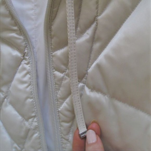 Sold! Moncler ~ Long Down Coat ~ Off White Cream ~ Sz: Small to Med - Picture 7 of 13